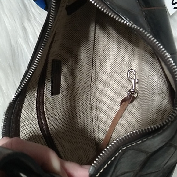 SALE! Authentic Dooney & Bourke Harrison Hobo Shoulder Bag - Picture 10 of 13